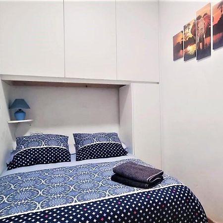 Habitacion En Centro De Ciudad Con Bano Compartido Pamplona Kültér fotó